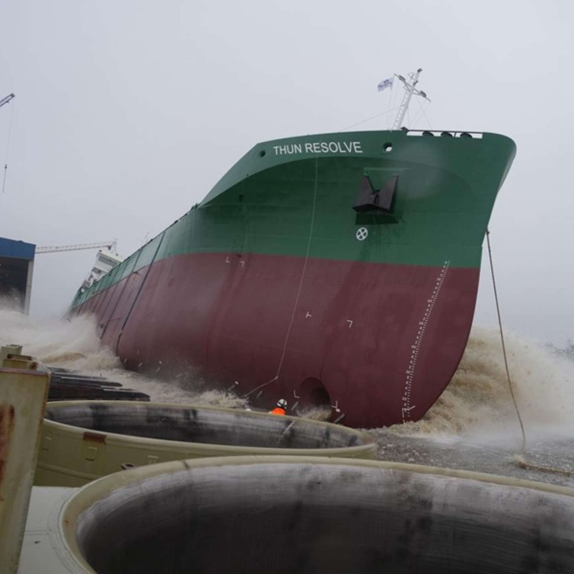 Launching Thun Resolve